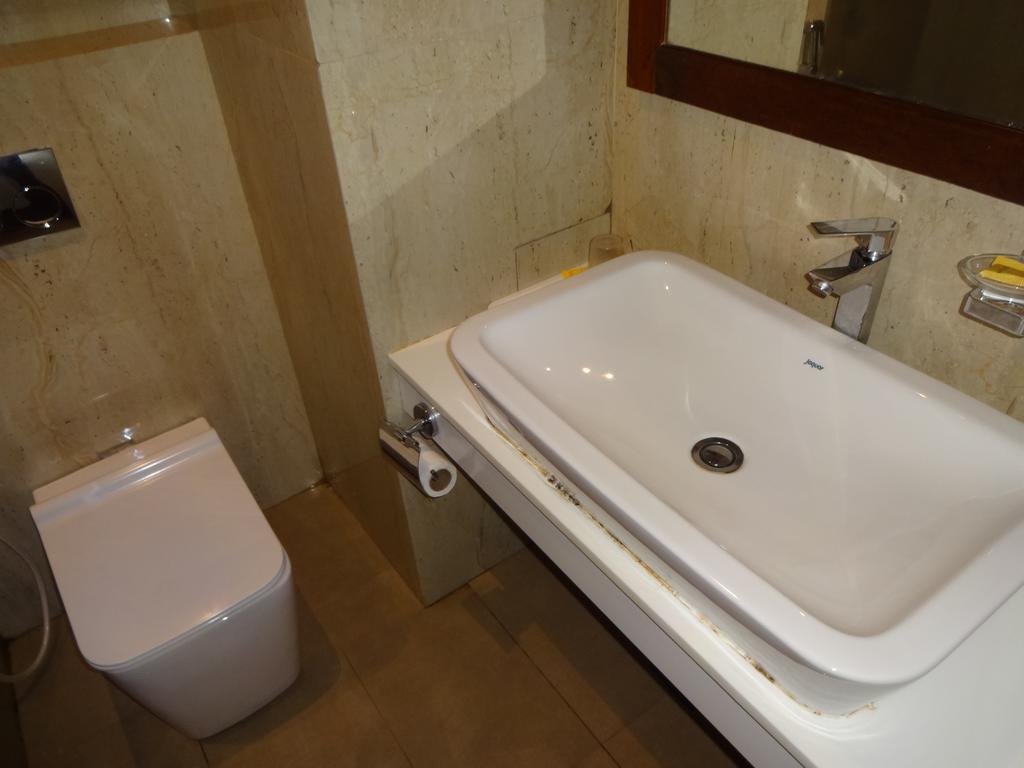 Keys Select By Lemon Tree Hotels, Malabar Gate, Kozhikode Exterior photo